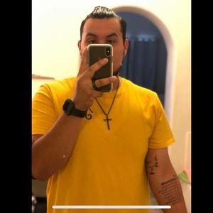 Meet your Posher, Emmanuel